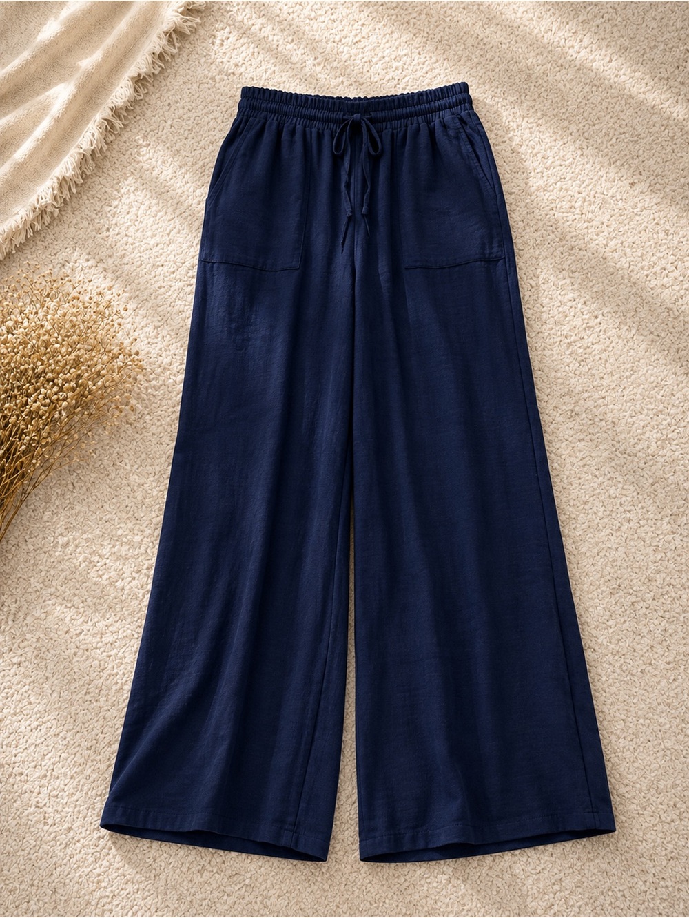 Relaxed Wide-Leg Drawstring Pants in Navy